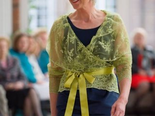 Moeder van het bruidspaar Moeder van het bruidspaar